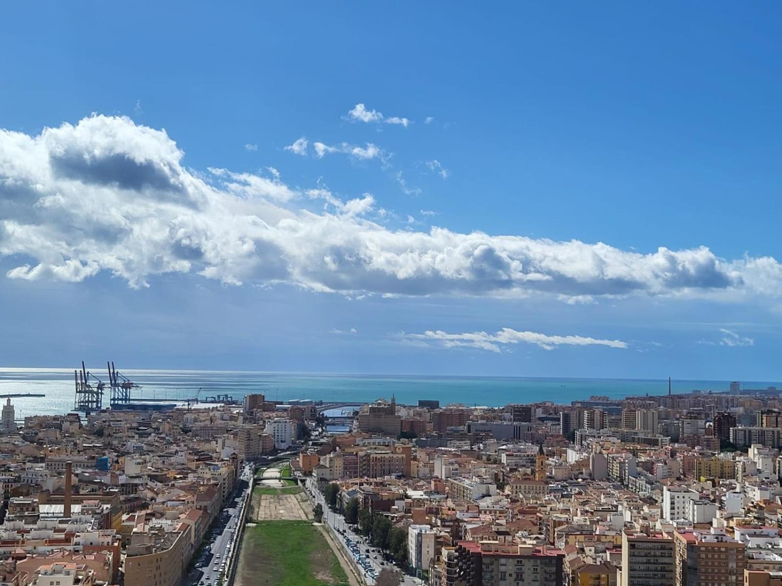 Urban Sky Centro Apartment Malaga Exterior photo
